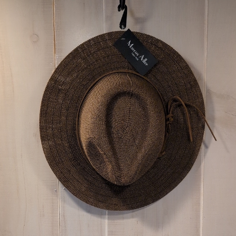 Marcus Adler New York Brown Straw Hat